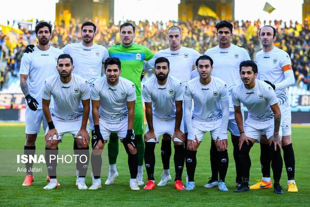 انتها جدال جذاب جنوبی های لیگ برتر، شاهین در دقایق انتهای از شکست مقابل نفت گریخت