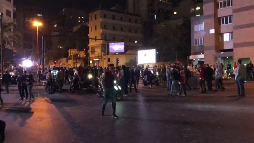 تظاهرات اطراف پارلمان لبنان به خشونت کشیده شد تظاهرات اطراف مجلس لبنان به خشونت کشیده شد